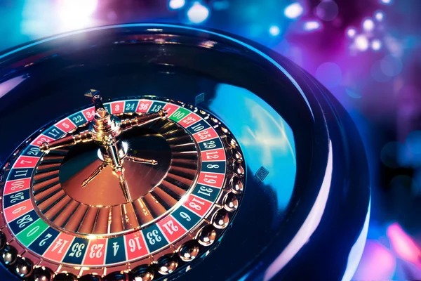 juragan69 alternatif mobile app interface showing sportsbook and live-dealer options